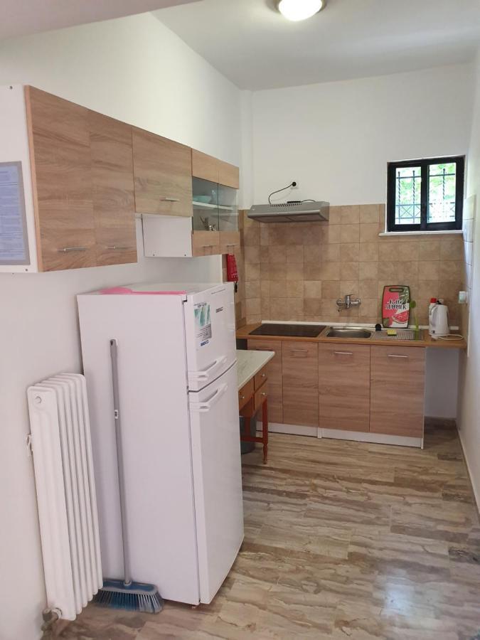 Julia'S Apartment Kalamata Exteriör bild